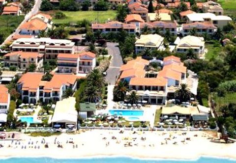 其他 Acharavi Beach